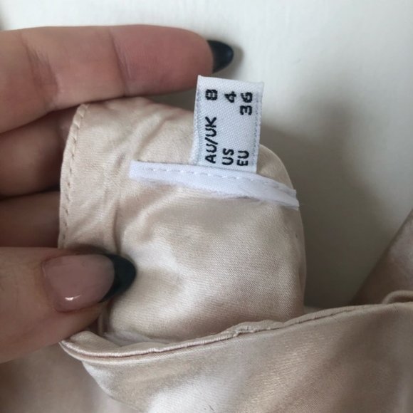 Princess Polly Hewlett Champagne Mini Satin Slip Dress 4 - Picture 5 of 9